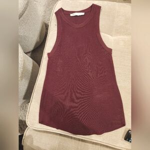 Zara burgundy top,size M.